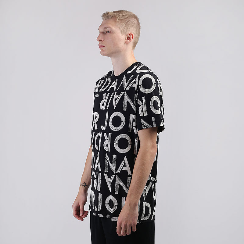 Мужская футболка Jordan Printed Short-Sleeve Crew (CN3586-010)  - цена, описание, фото 2